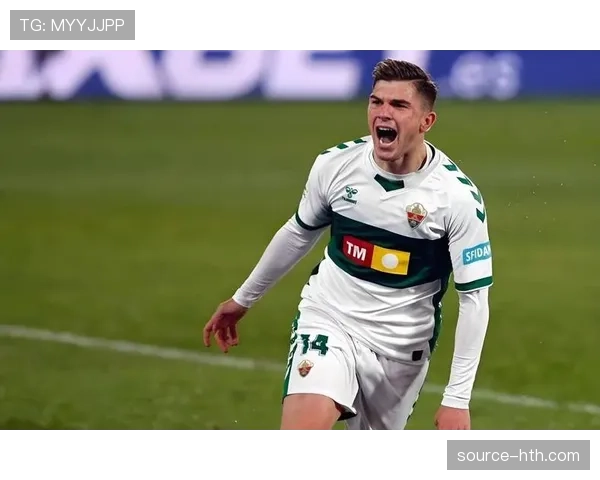 莱万特高效反击制胜，状态回暖力克对手