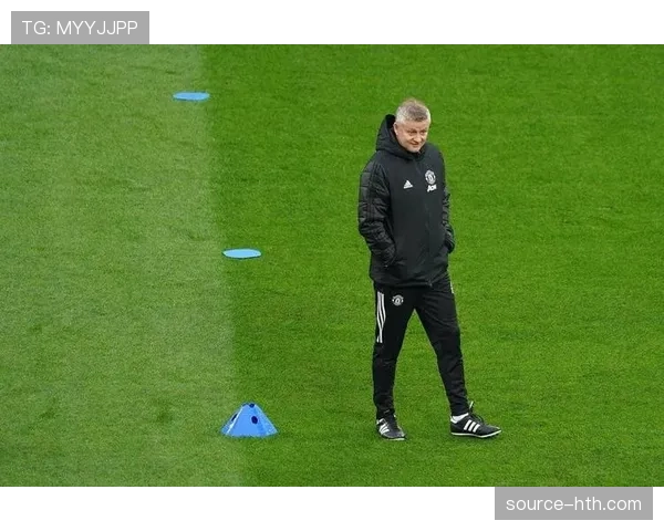 马奎尔状态回暖，全面技术能力助推球队战术升级