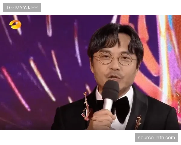 杨力维训练像战士，逛街像走红毯，这反差我消化不了